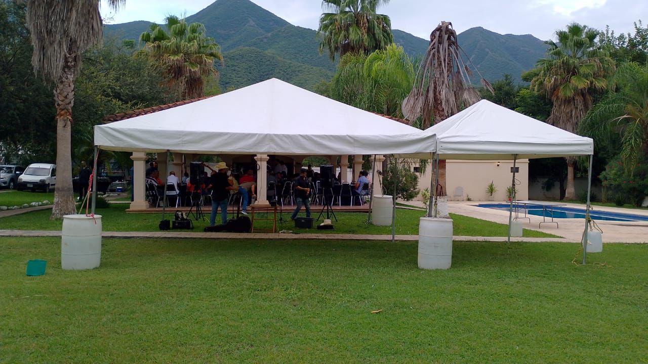 Carpas y Estructuras — Modelo 5